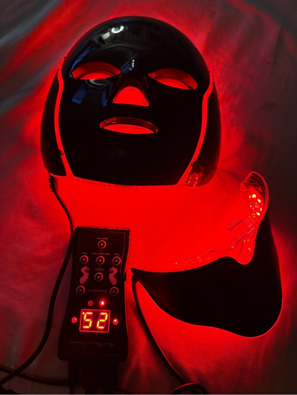 LED Revolution Face & Neck LED Treatment